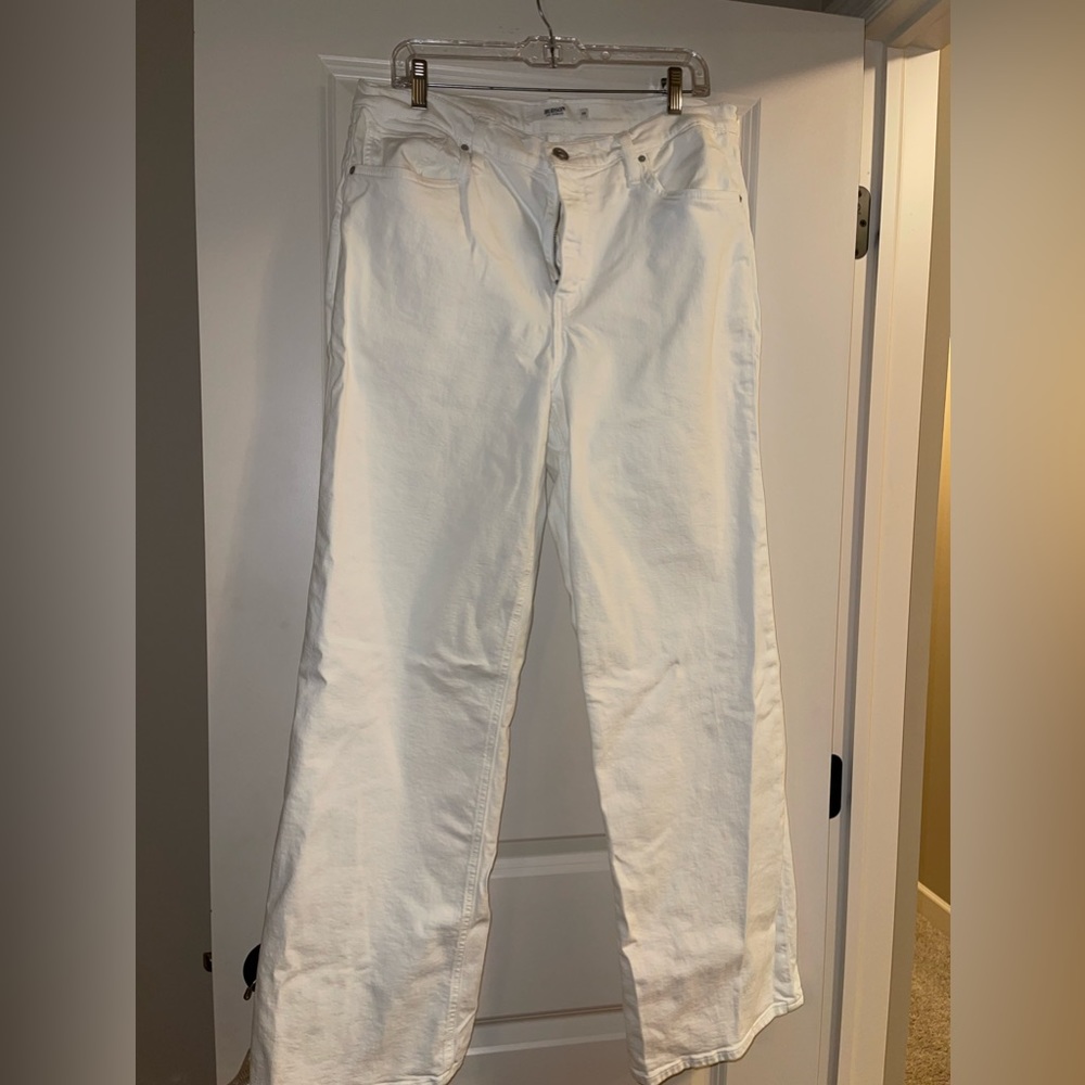 Hudson wide leg white jeans
